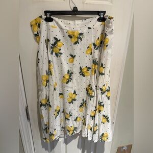 Lemon Print White Skirt
